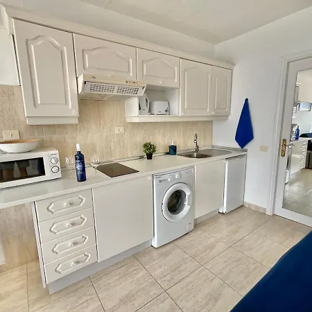 Atlantic Ocean Rest טקורונטה