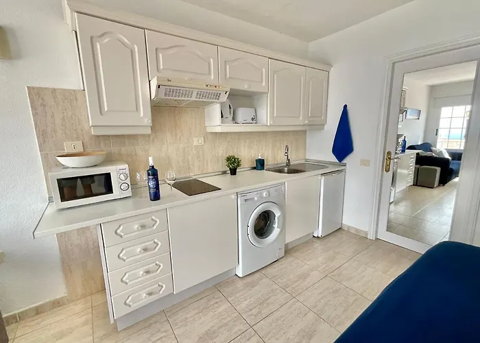 Atlantic Ocean Rest טקורונטה